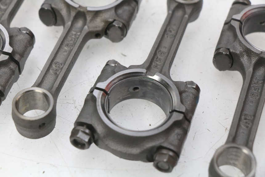 photo de BIELA HONDA CBRF CBR-F PC41 600 (2011 - 2013) - Zoom do estado de desgaste