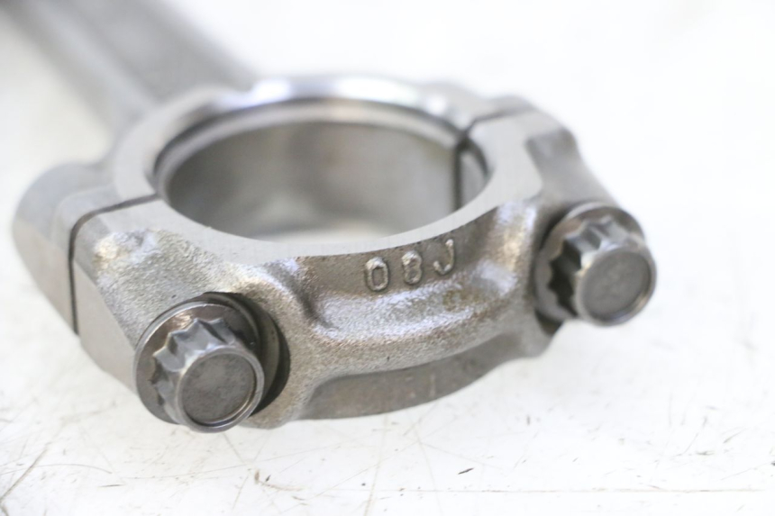 photo de BIELA SUZUKI GSR 750 (2011 - 2017) - Outro ângulo de visão