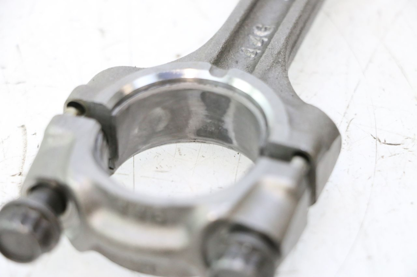 photo de BIELA SUZUKI GSR 600 (2005 - 2012) - Ampliação dos componentes