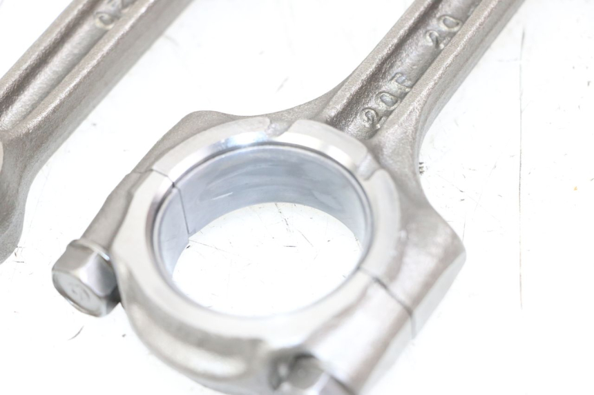 photo de BIELA SUZUKI SV S 650 (1999 - 2002) - Zoom do estado de desgaste