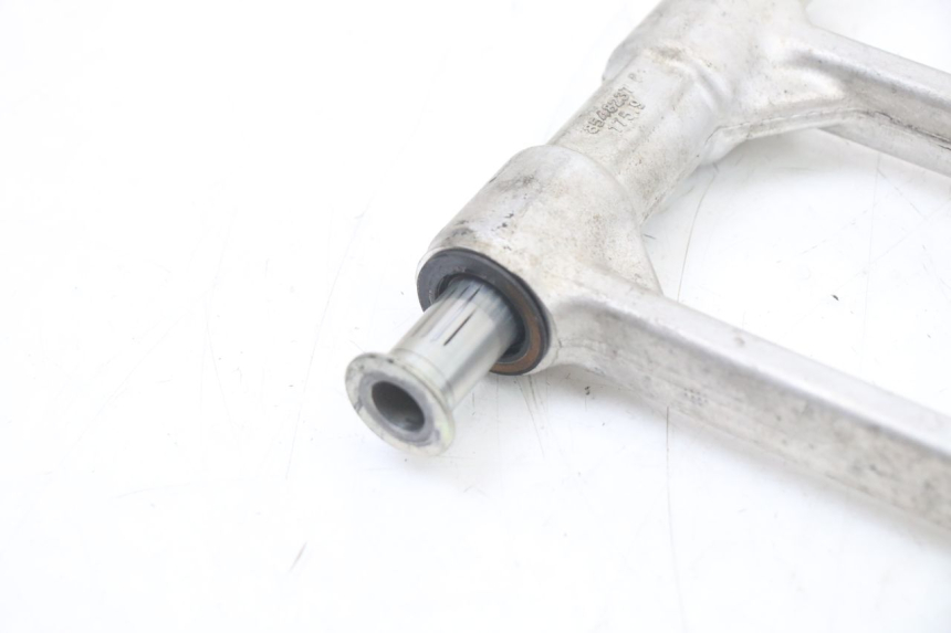 photo de BIELA DO AMORTECEDOR BMW S RR ABS S1000RR 1000 (2015 - 2018) - Estrutura - ampliação
