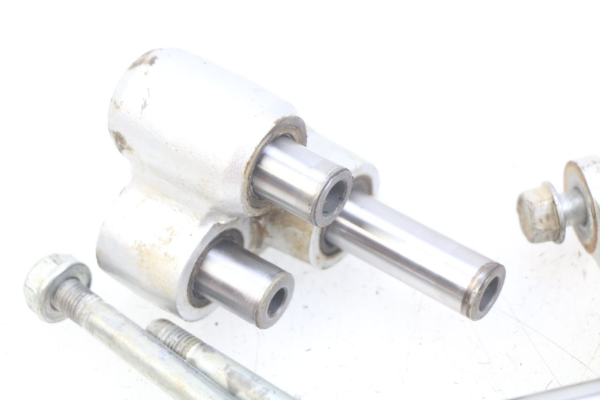photo de BIELA DO AMORTECEDOR HONDA CRF CR-F 125 (2022 - 2023) - Ampliação técnica