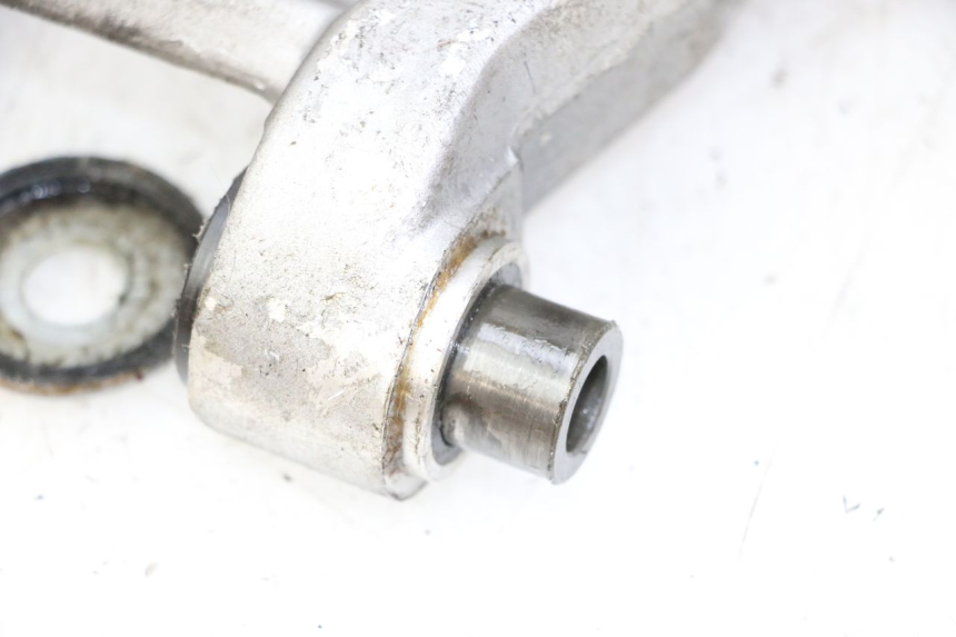 photo de BIELA DO AMORTECEDOR YAMAHA FJ 36Y 1100 (1984 - 1985) - Vista de perto