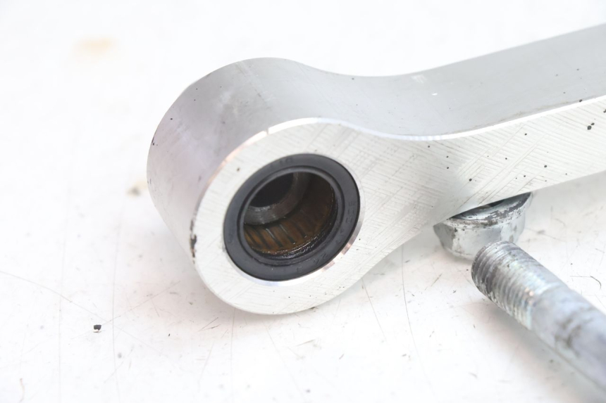photo de BIELLETE AMORTECEDOR YAMAHA FZ8 800 (2010 - 2016) - Peça verificada