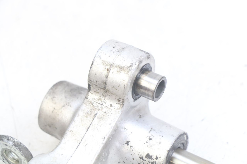 photo de BIELA DO AMORTECEDOR YAMAHA FZS FAZER 600 (1998 - 2001) - Peça verificada