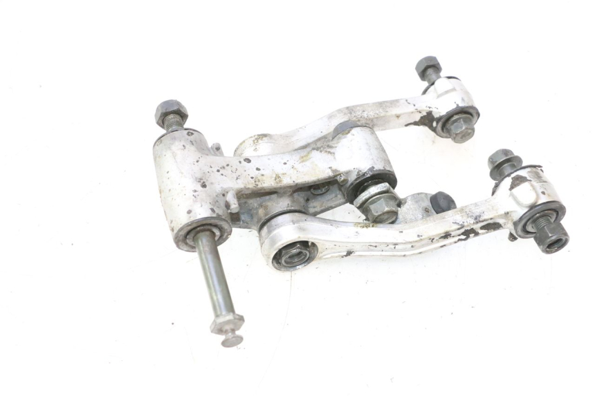 photo de LIGAÇÃO DO AMORTECEDOR KAWASAKI GPX F ZX750F 750 (1986 - 1990) - Detalhe da peça