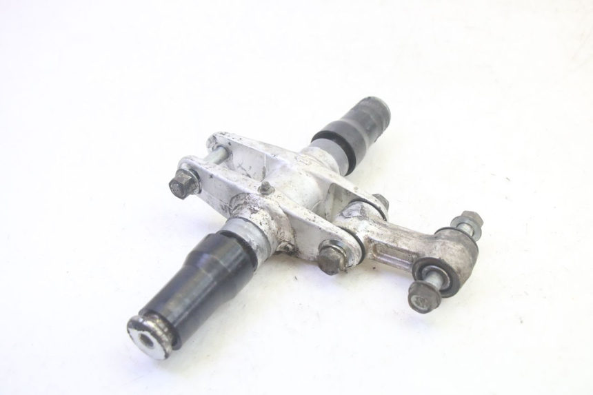 photo de BIELA DO AMORTECEDOR KAWASAKI GPZ RX 1000 (1986 - 1988) - Detalhe da peça