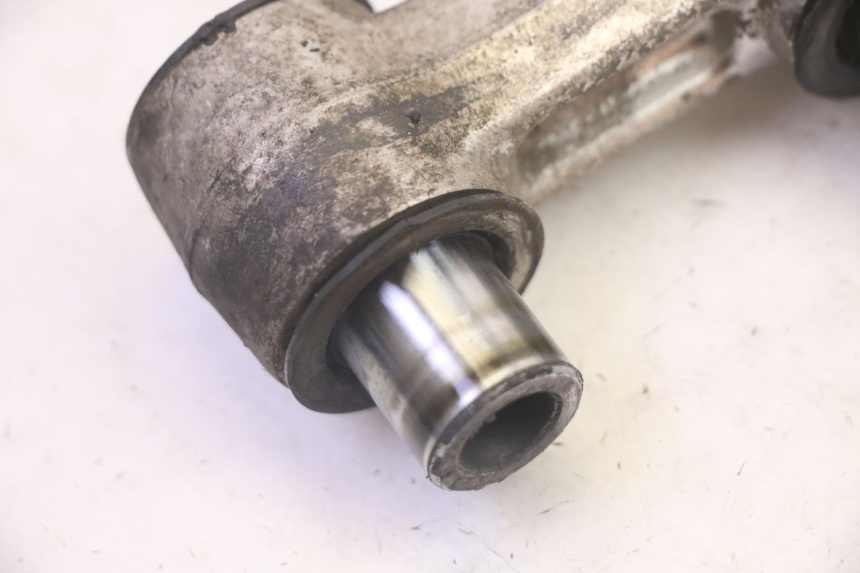 photo de BIELA DO AMORTECEDOR KAWASAKI GPZ RX 1000 (1986 - 1988) - Ampliação técnica