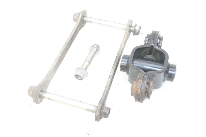 photo de BIELA DO AMORTECEDOR SUZUKI GS GSE 500 (2001 - 2003) - Detalhe da peça