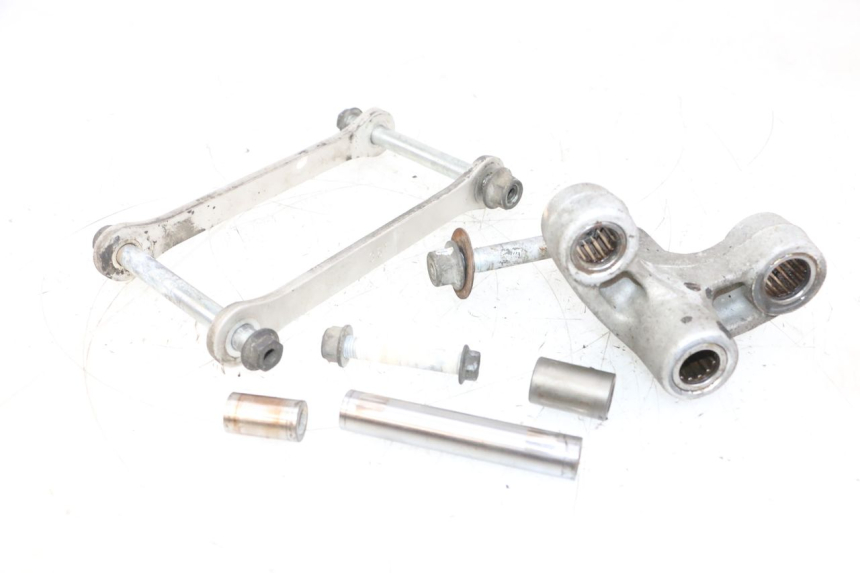 photo de BIELA DO AMORTECEDOR SUZUKI GSXR GSX-R 1000 (2003 - 2004) - Ampliação técnica