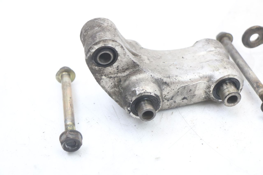 photo de BIELA DO AMORTECEDOR HONDA CBR F 1000 (1993 - 1996) - Ampliação técnica