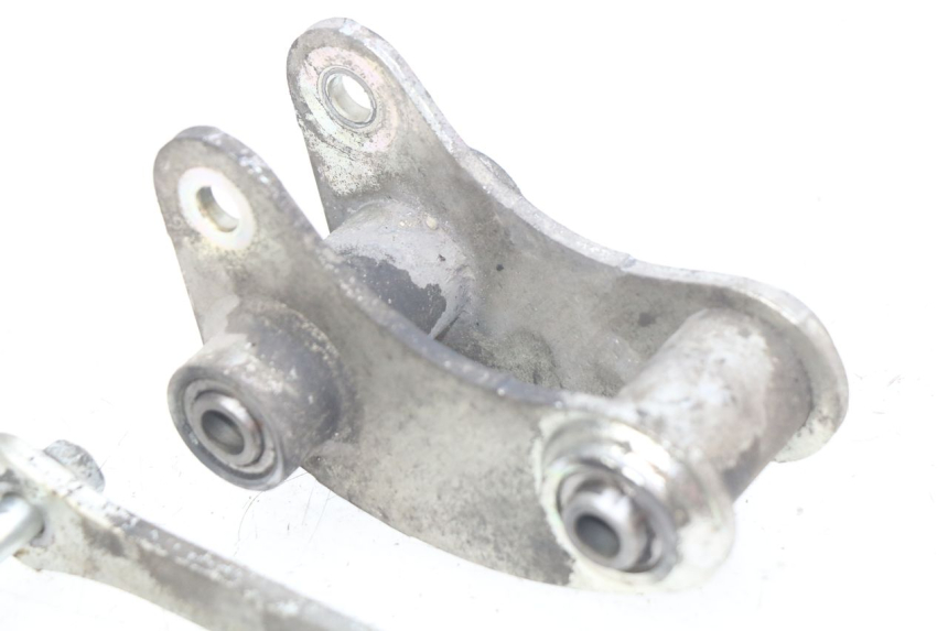 photo de BIELA DO AMORTECEDOR HONDA INTEGRA NC D 750 (2016 - 2018) - Estado da superfície