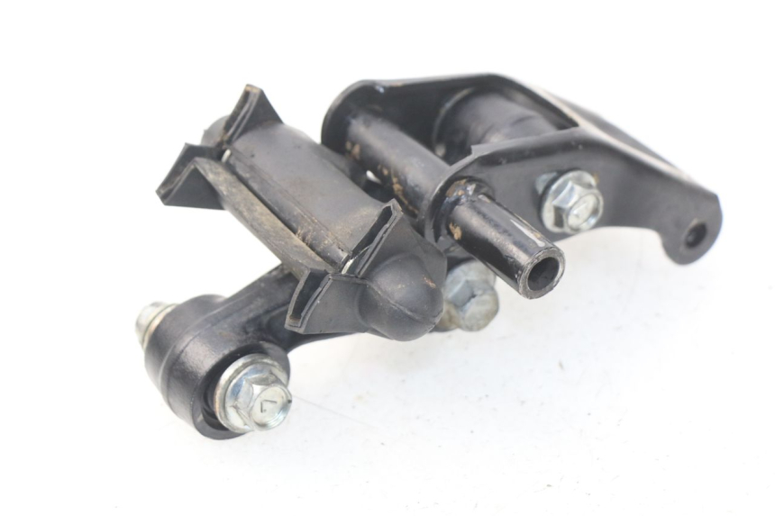 photo de BIELA DO AMORTECEDOR SUZUKI JR 80 (2001 - 2006) - Zoom do estado de desgaste