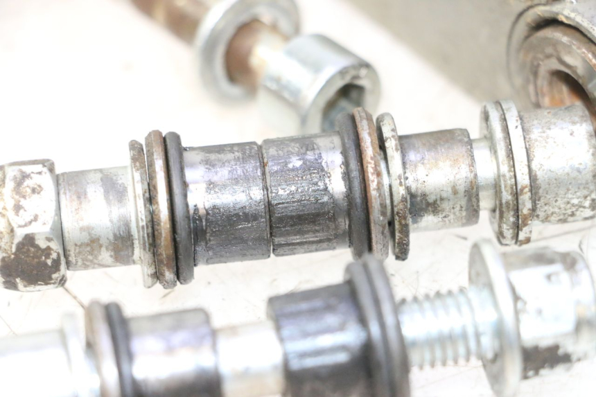 photo de LIGAÇÃO DO AMORTECEDOR RIEJU MRT PRO SUPERMOTARD 50 (2007 - 2018) - Pontos de fixação