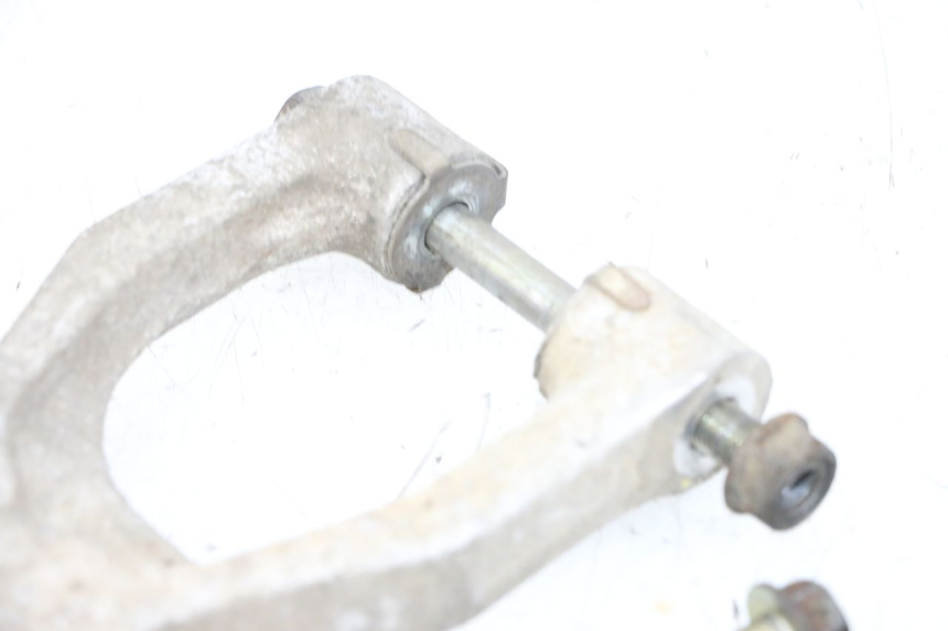 photo de BIELA DO AMORTECEDOR HONDA NSR R 125 (1994 - 2003) - Estrutura - ampliação