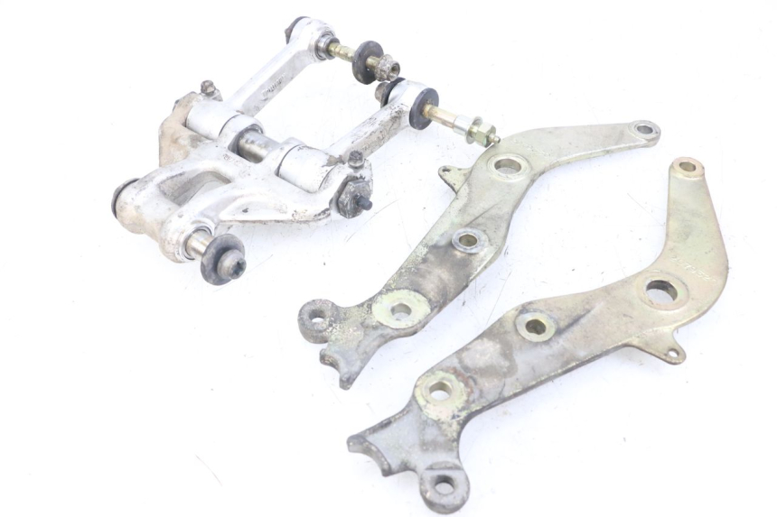 photo de BIELA DO AMORTECEDOR TRIUMPH SPEED TRIPLE T301 900 (1994 - 1996) - Vista principal