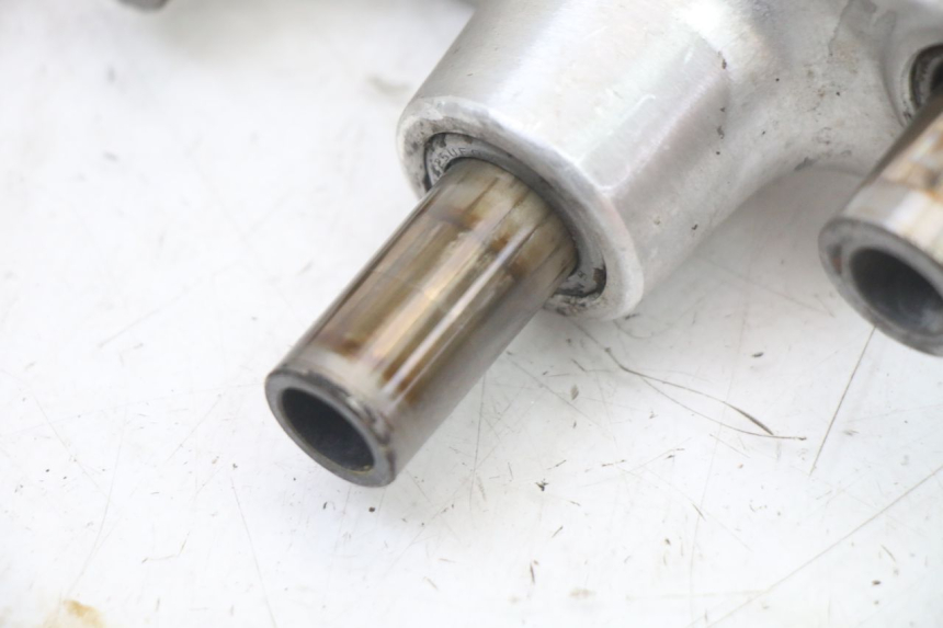 photo de BIELA DO AMORTECEDOR SUZUKI GSF S BANDIT 600 (2000 - 2004) - Pontos de fixação