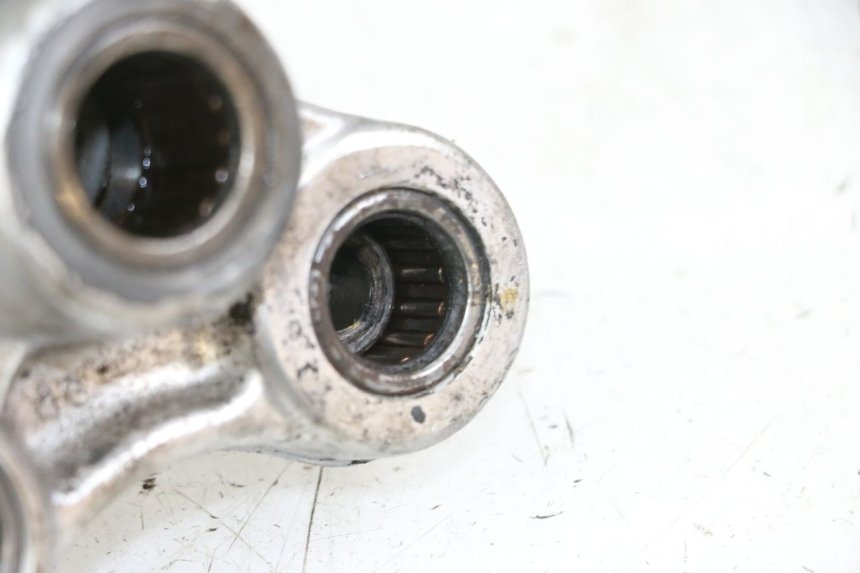 photo de BIELA DO AMORTECEDOR SUZUKI SV S 650 (1999 - 2002) - Outro ângulo de visão