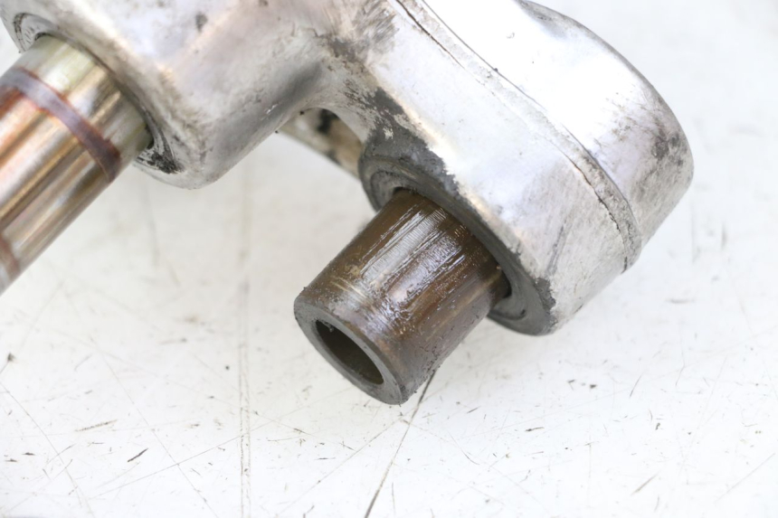 photo de BIELA DO AMORTECEDOR SUZUKI SV S 650 (1999 - 2002) - Pontos de fixação