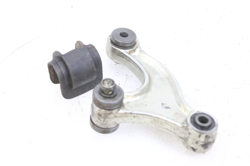 photo de BIELA DO AMORTECEDOR YAMAHA TTR 125 (2000 - 2020) - Detalhe da peça