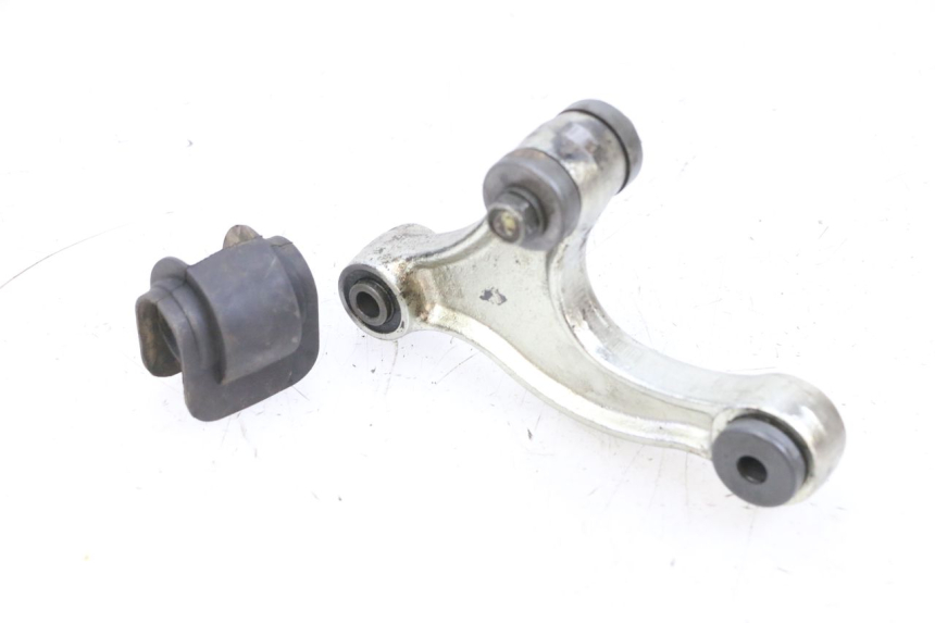 photo de BIELA DO AMORTECEDOR YAMAHA TTR 125 (2000 - 2020) - Outro ângulo de visão