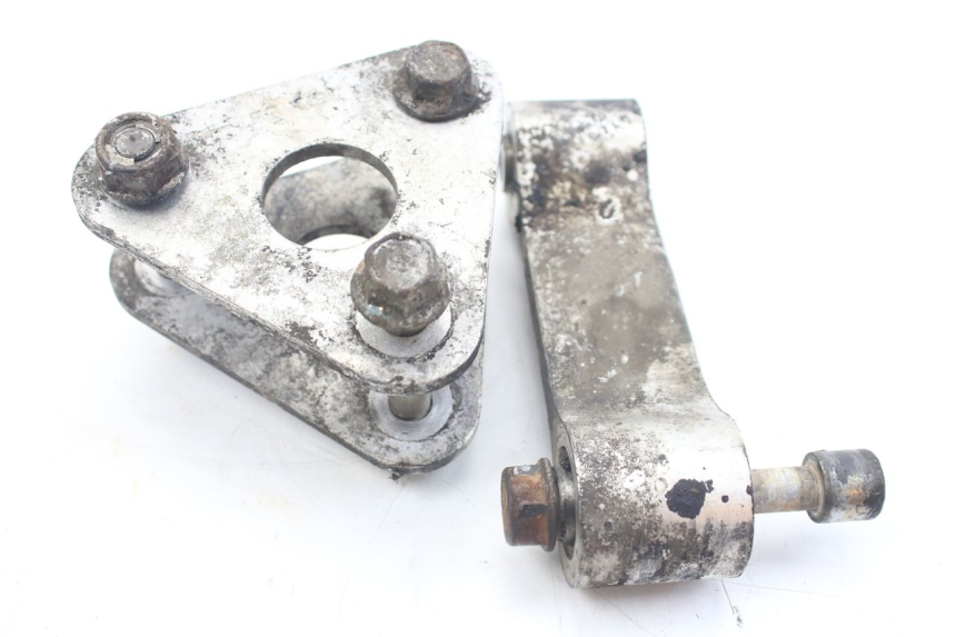 photo de BIELA DO AMORTECEDOR HONDA VFR FI RC46 800 (1998 - 2001) - Vista geral