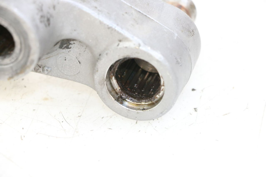 photo de BIELA DO AMORTECEDOR YAMAHA FZS FAZER 600 (2001 - 2003) - Outro ângulo de visão