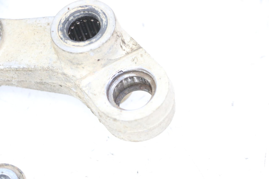 photo de BIELA DO AMORTECEDOR YAMAHA YZ 85 (2022 - 2025) - Zoom do estado de desgaste