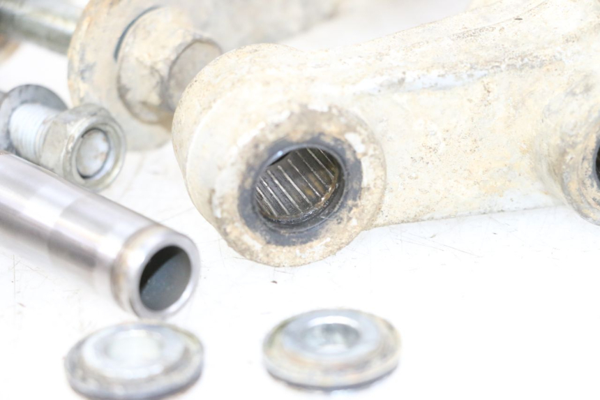 photo de BIELA DO AMORTECEDOR YAMAHA YZ 85 (2022 - 2025) - Ampliação técnica