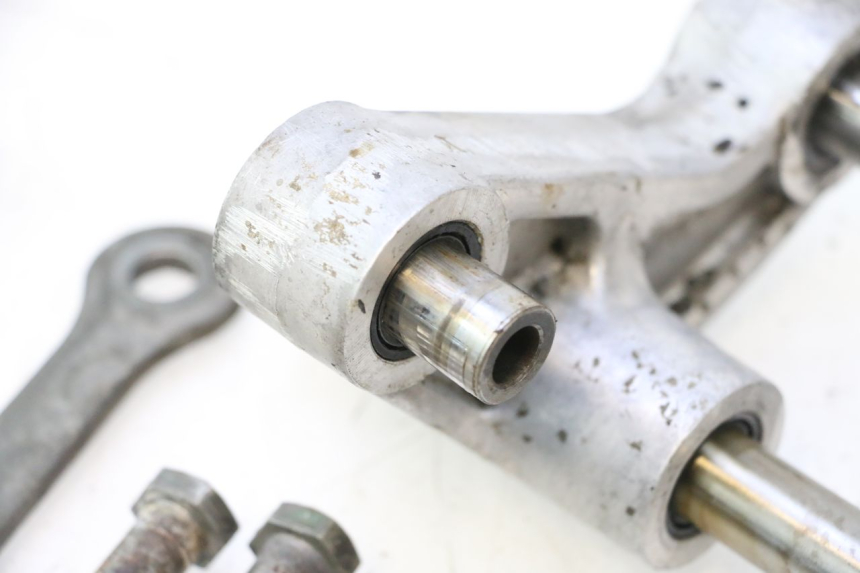 photo de LIGAÇÃO DO AMORTECEDOR YAMAHA YZF R GENESIS 750 (1993 - 1998) - Peça verificada