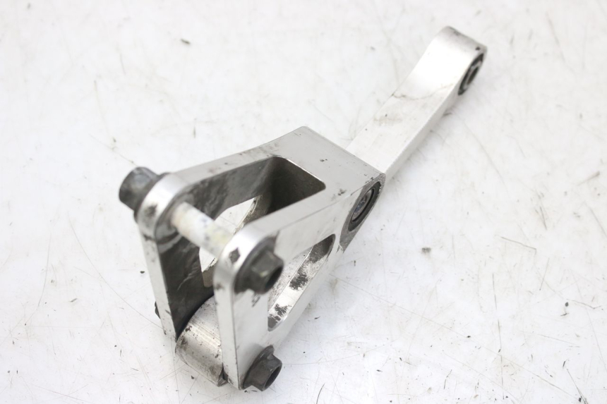 photo de BIELA DO AMORTECEDOR YAMAHA YZF R1 1000 (2007 - 2008) - Detalhe da peça