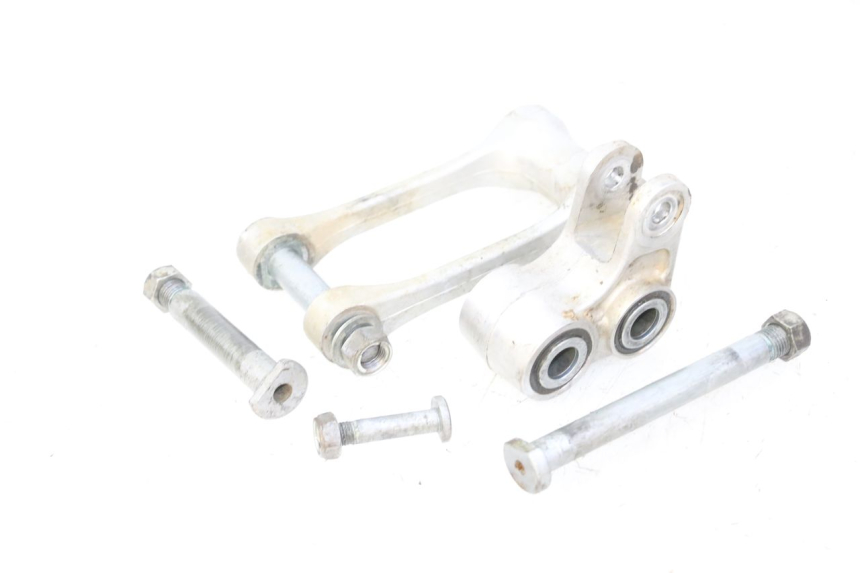 photo de BIELA DO AMORTECEDOR YAMAHA YZF YZ-F 450 (2014 - 2016) - Zoom do estado de desgaste