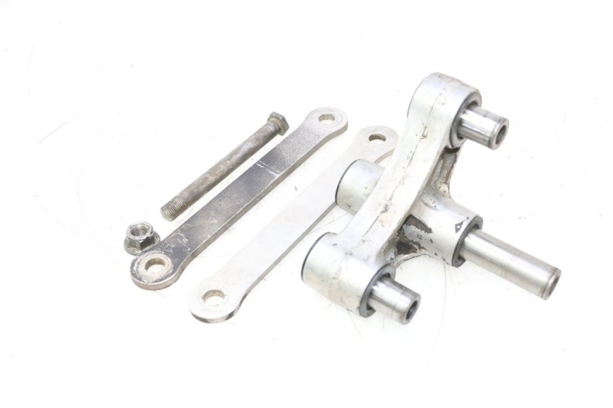 photo de BIELA DO AMORTECEDOR KAWASAKI ZX-6R ZX6R 600 (1995 - 1997) - Detalhe da peça