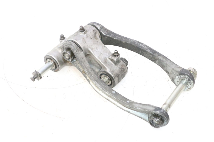 photo de BIELA DO AMORTECEDOR KAWASAKI ZZR 600 (1995 - 2004) - Detalhes característicos