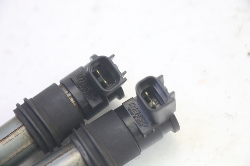 photo de BOBINA SUZUKI BURGMAN EXECUTIVE ABS 650 (2006 - 2012) - Vista geral