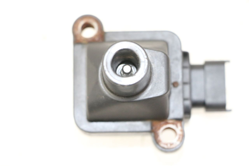 photo de BOBINA BMW C1 125 (2000 - 2003) - Outro ângulo de visão