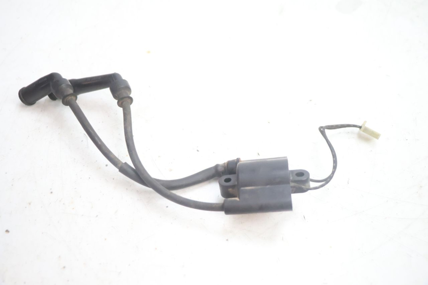 photo de BOBINA SUZUKI DR S 600 (1985 - 1989) - Vista geral
