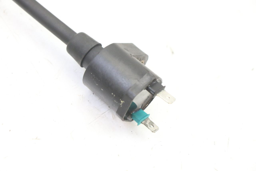 photo de BOBINA PEUGEOT ELYSEO 125 (1999 - 2004) - Pontos de fixação