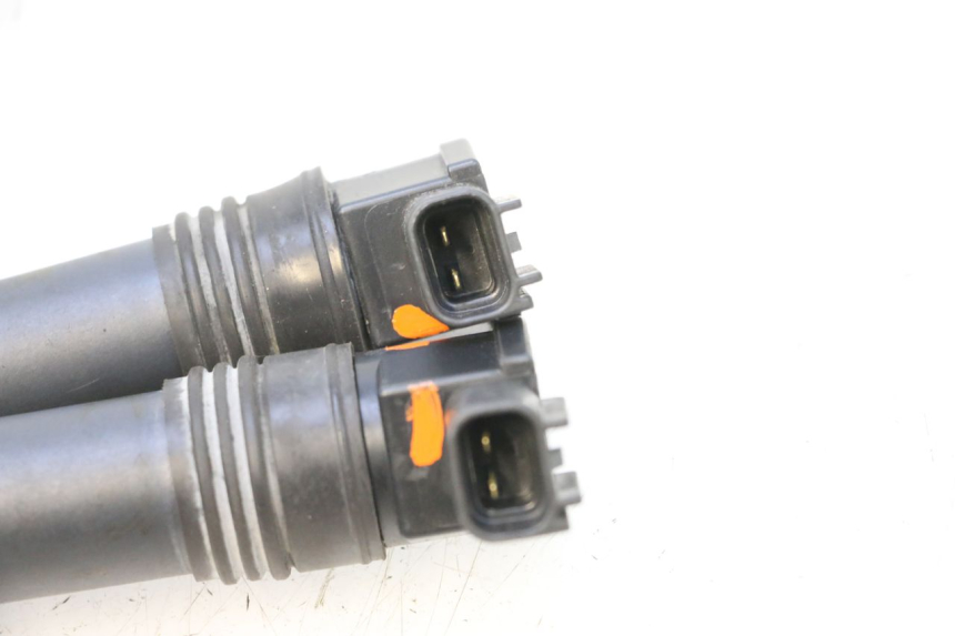 photo de BOBINA KAWASAKI ER-6 ER6 F ABS 650 (2012 - 2016) - Zoom do estado de desgaste