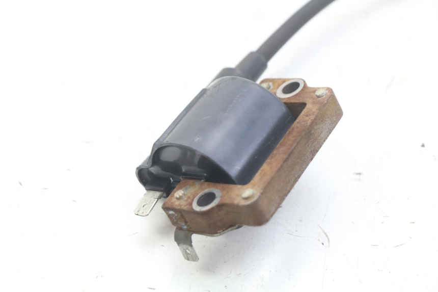 photo de BOBINA HONDA FES PANTHEON 2T 125 (1998 - 2002) - Outro ângulo de visão