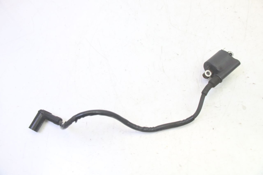 photo de BOBINA HONDA FES S-WING SWING ABS 125 (2007 - 2015) - Outro ângulo de visão
