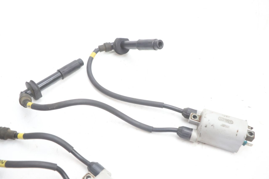 photo de BOBINA KAWASAKI GPX F ZX750F 750 (1986 - 1990) - Ampliação técnica