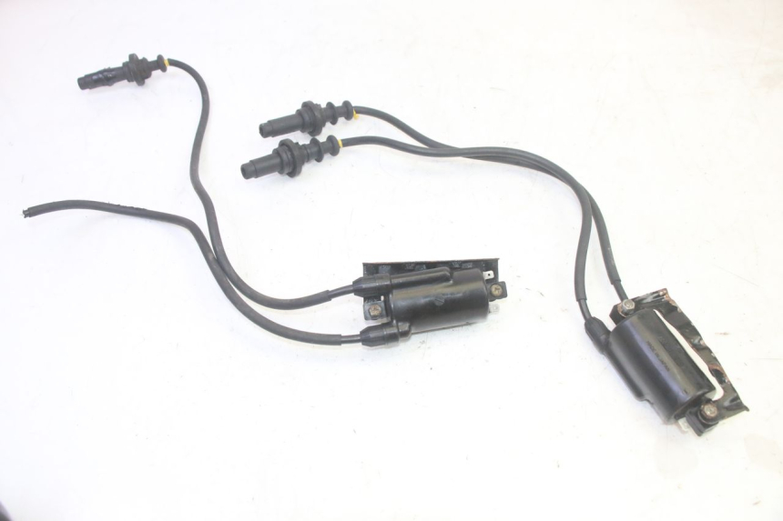 photo de BOBINA KAWASAKI GPZ RX 1000 (1986 - 1988) - Detalhe da peça