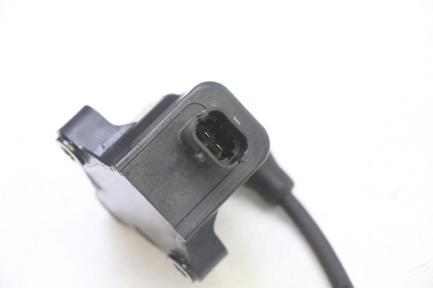 photo de BOBINA PIAGGIO MP3 HPE 310 (2024 - 2025) - Pontos de fixação