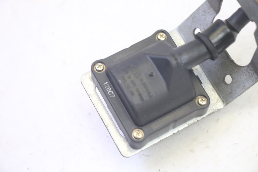 photo de BOBINA PIAGGIO MP3 LT 400 (2007 - 2012) - Detalhe da peça