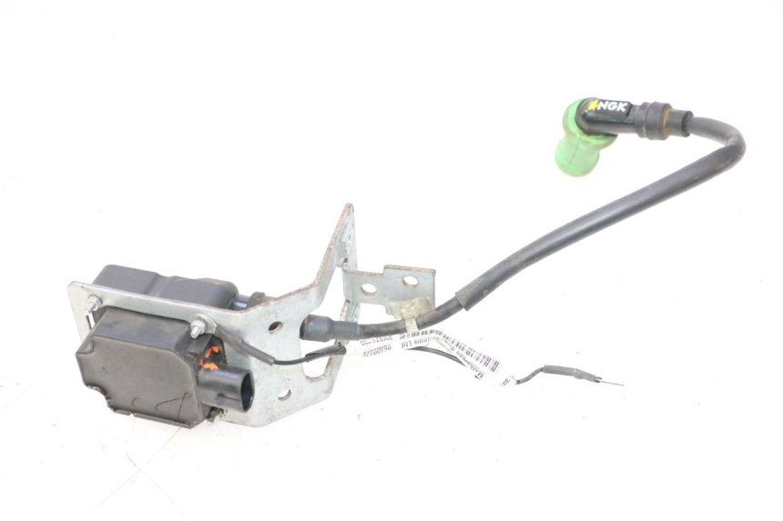 photo de BOBINA PIAGGIO MP3 LT 400 (2007 - 2012) - Detalhe da peça