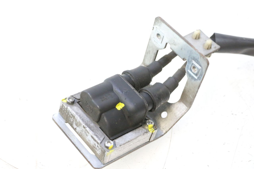 photo de BOBINA PIAGGIO MP3 500 (2011 - 2015) - Pontos de fixação