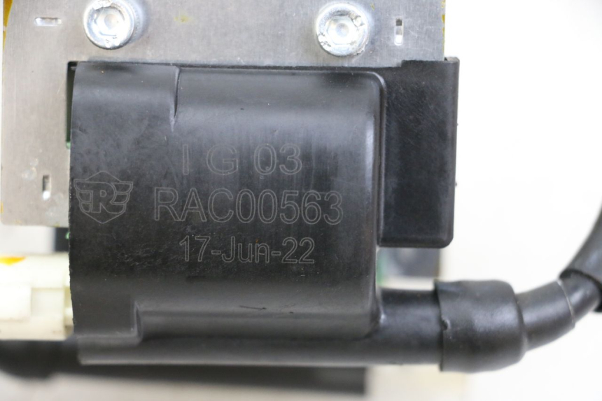 photo de BOBINA ROYAL ENFIELD CONTINENTAL GT 650 (2019 - 2024) - Detalhe da peça
