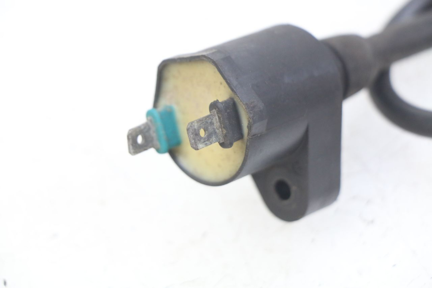 photo de BOBINA PEUGEOT SPEEDFIGHT 2 AC 50 (2000 - 2009) - Outro ângulo de visão