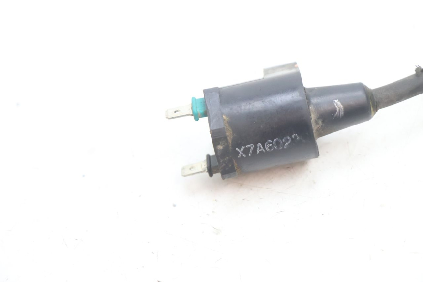 photo de BOBINA PEUGEOT TKR TREKKER FURIOUS 50 (2005 - 2014) - Zoom do estado de desgaste
